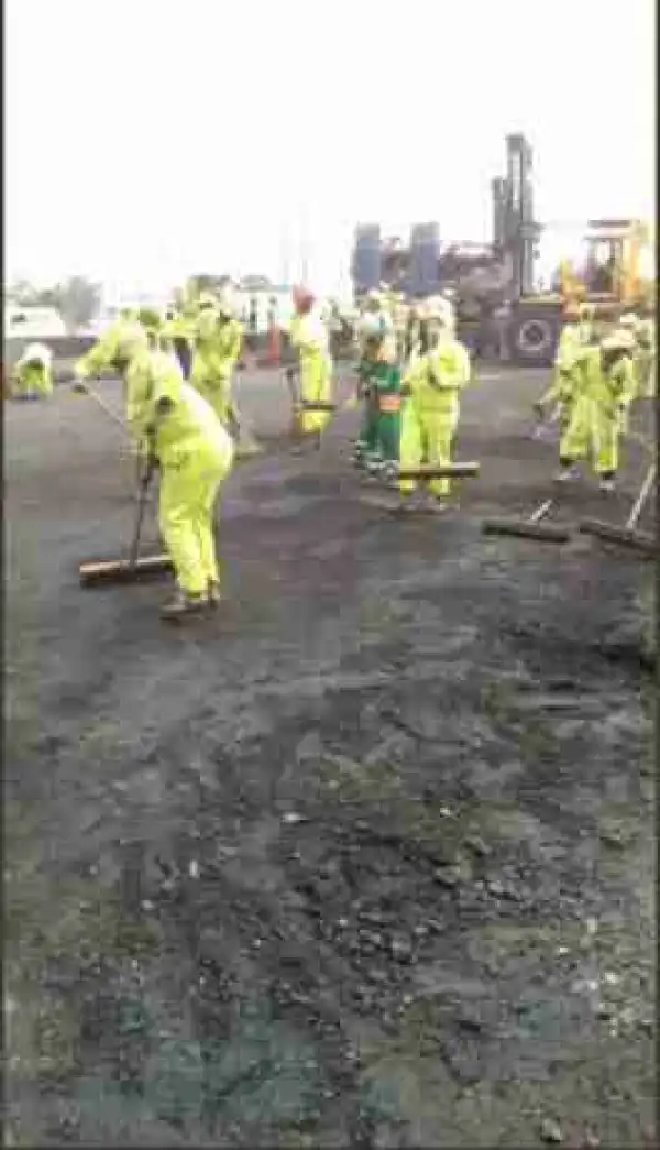 Evacuation Almost Done On Otedola Bridge After Fuel Tanker Explosion (Photos) 